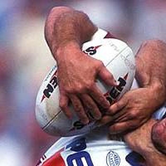 League-ball04-arm.jpg
